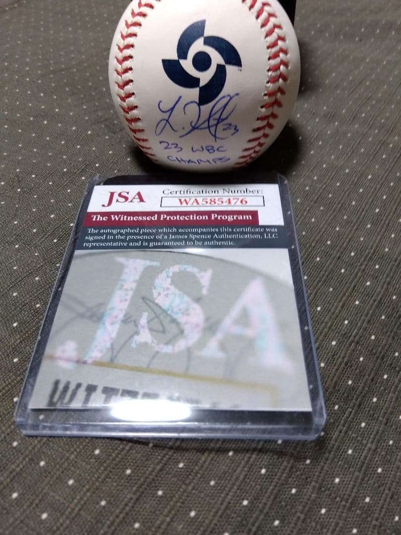 ラーズヌ゙ートバー選手直筆サインボール　ＷＢＣ公式球