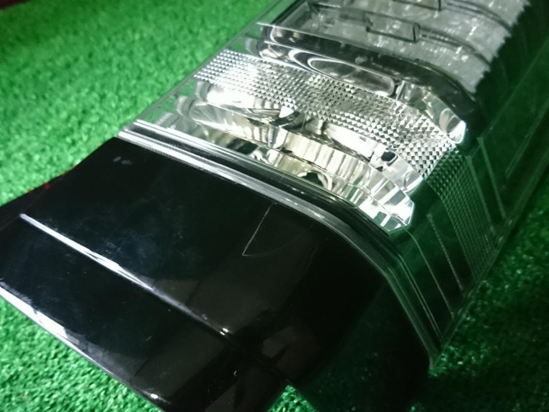 JF1 NBOXカスタム 右テールランプ イチコーD106 (78421)