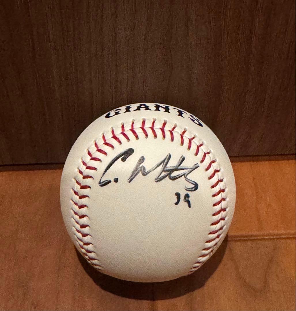 ココ・モンテス選手　投げ入れ直筆サインボール ジャイアンツ