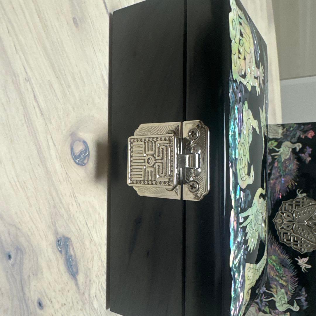 韓国伝統工芸・螺鈿細工（らでん）ジュエリーボックス