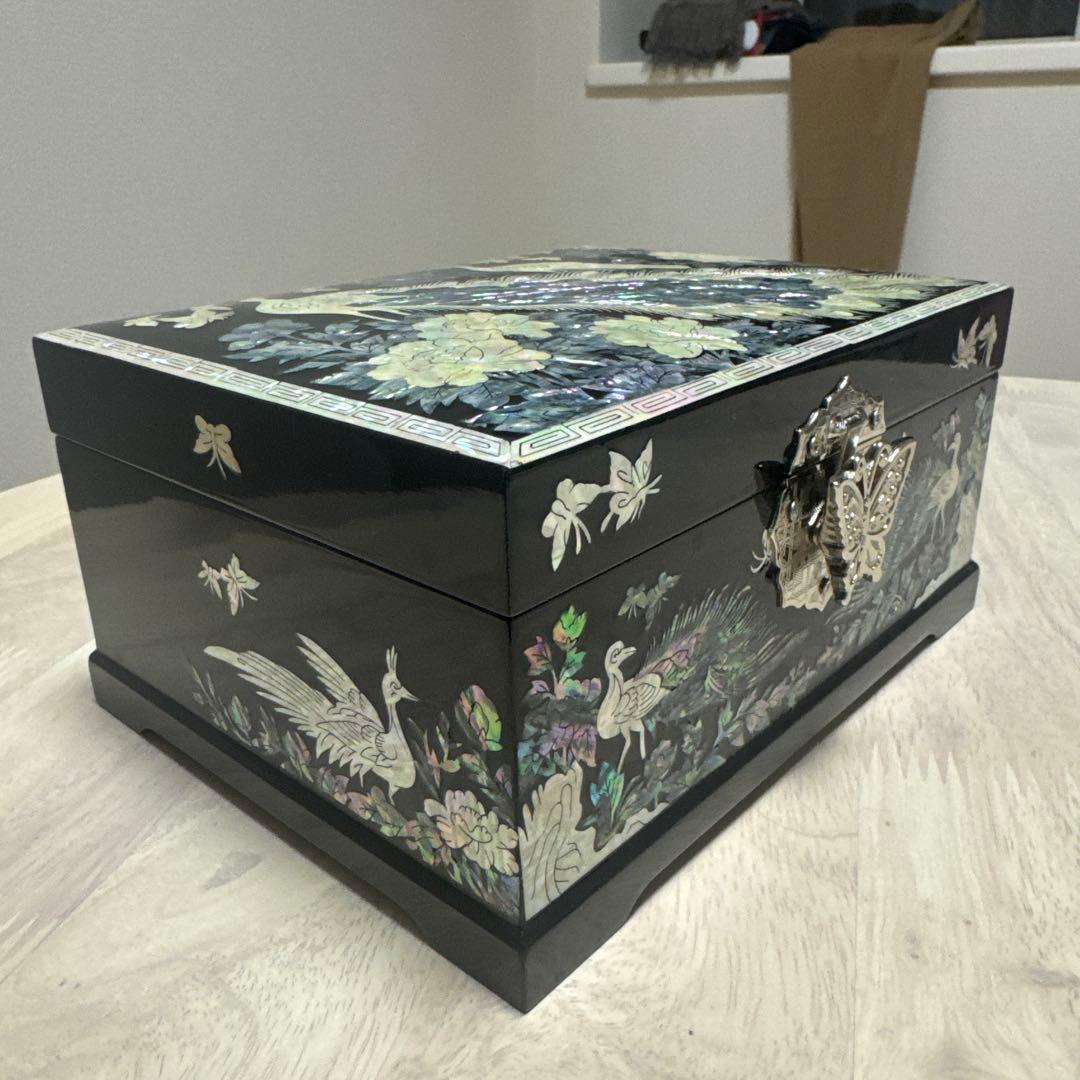 韓国伝統工芸・螺鈿細工（らでん）ジュエリーボックス