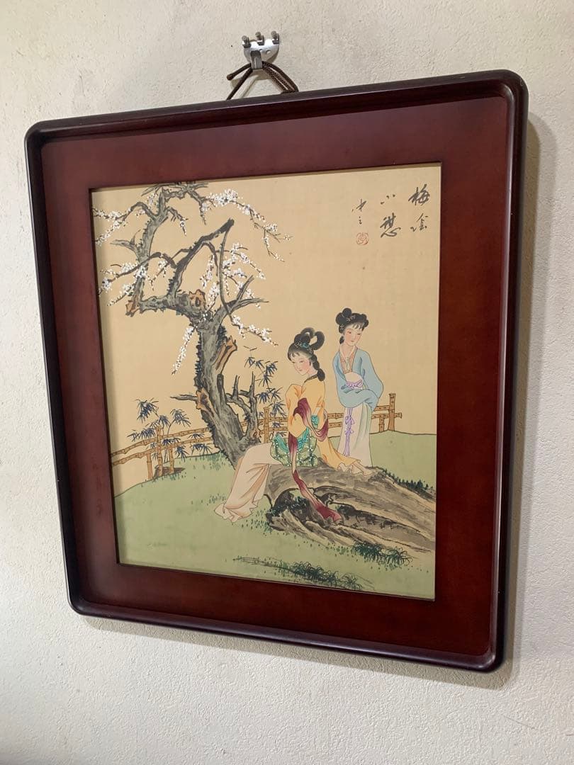 中国美術　絵画　絹本肉筆画　美人画　アンティーク　落款あり