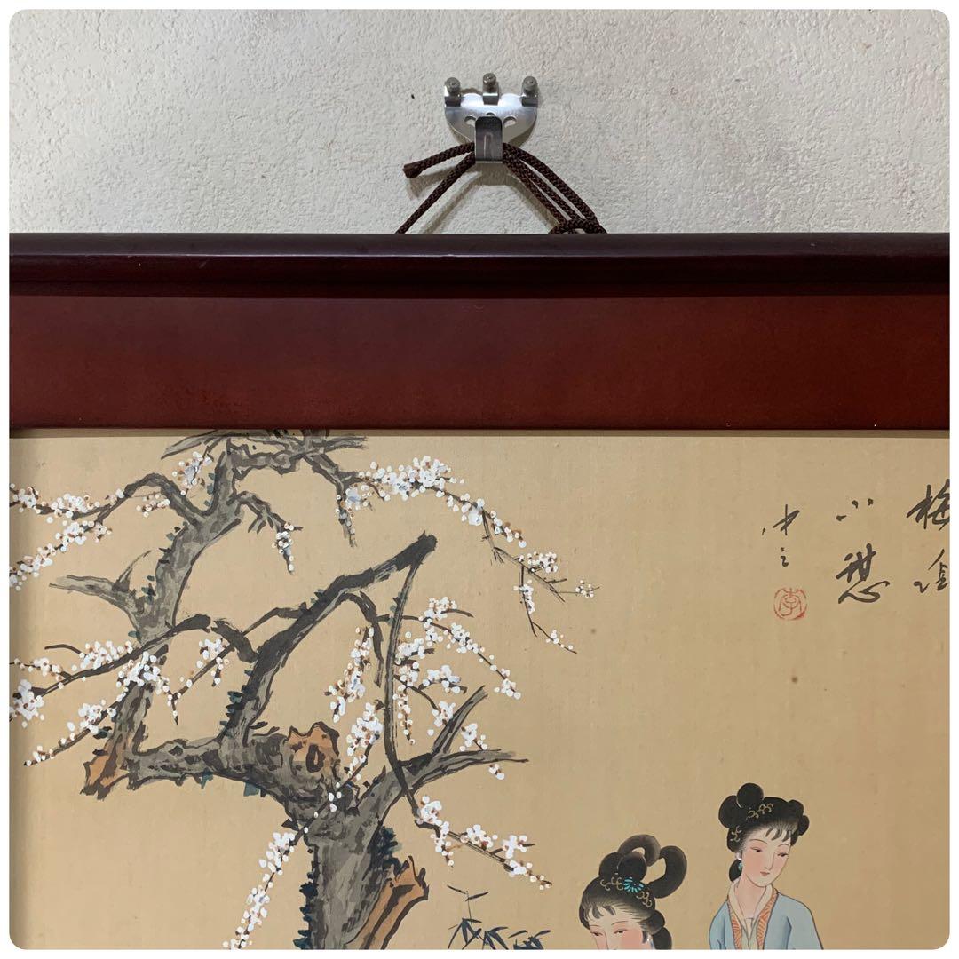 中国美術　絵画　絹本肉筆画　美人画　アンティーク　落款あり