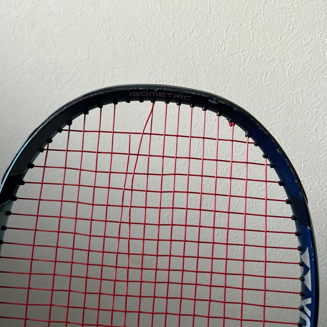 Ezone 98 テニスラケット値下げ交渉あり。