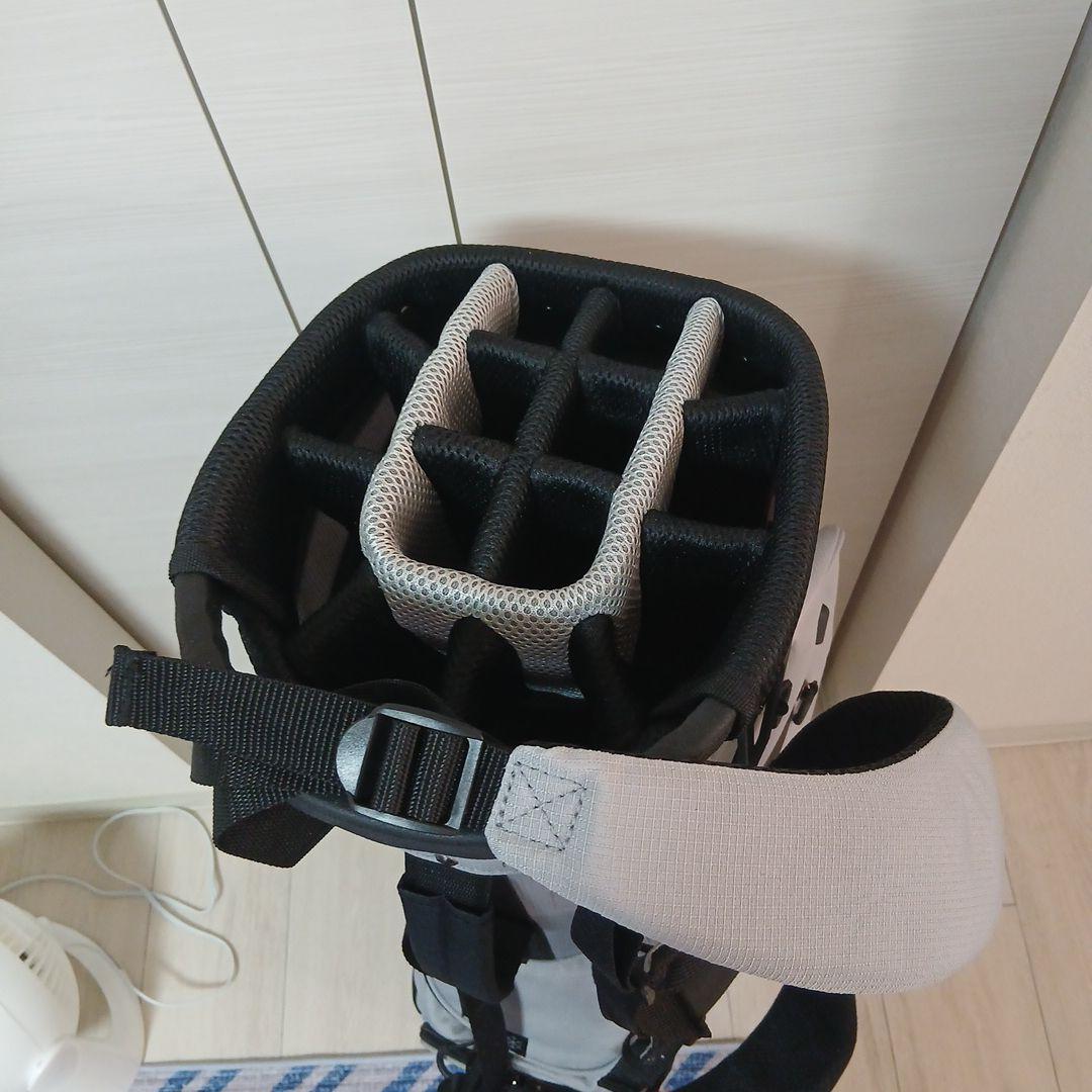 LOVACEスタンドキャディーバッグ　新品（発送は1月15以降）