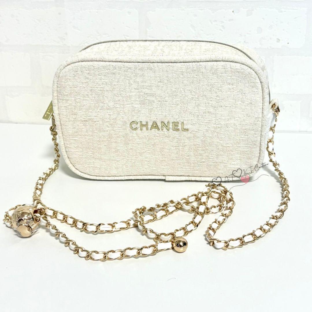 限定色❤CHANEL❤VIP限定 コスメポーチ チェーン付 ラメ入り ホワイト