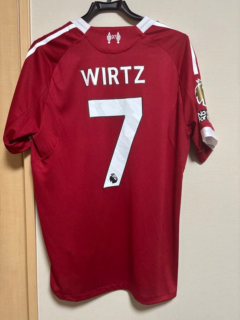 リバプールFC ヴィルツ25/26ユニフォーム