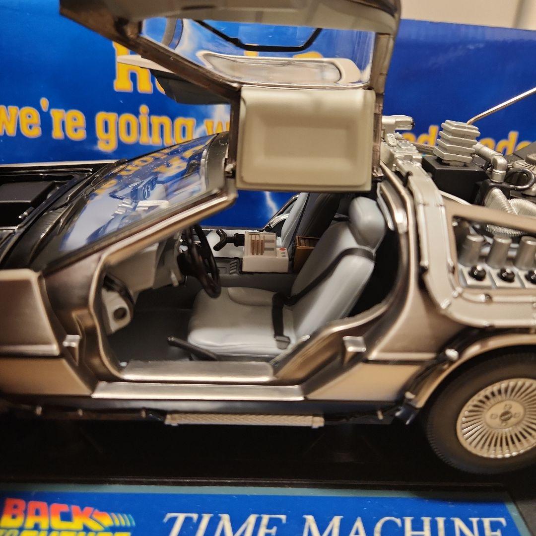 バック・トゥ・ザ・フューチャー タイムマシン 1:18