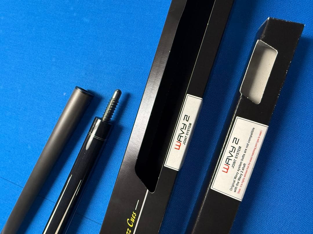 Mezz Cues AVANT & IGNITE ビリヤードキューセット