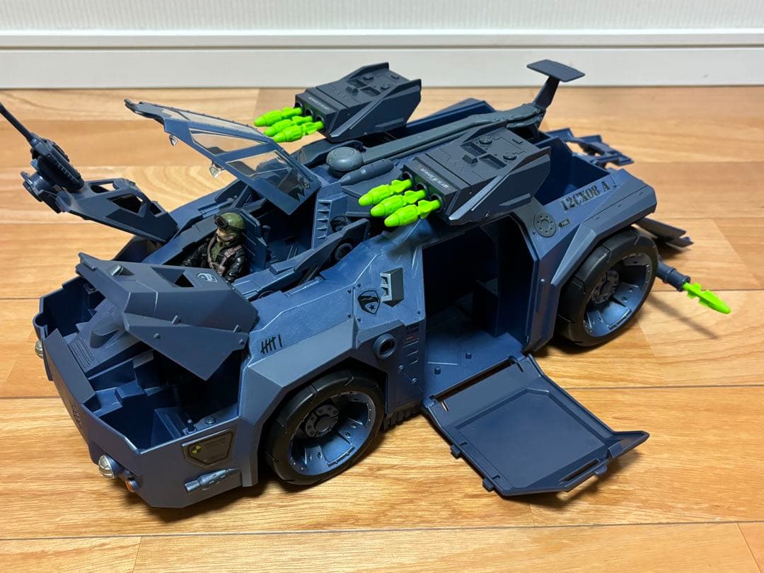 ハズブロ G.I.ジョー R.H.I.N.O. ビークル 装甲車 ヘリコプター