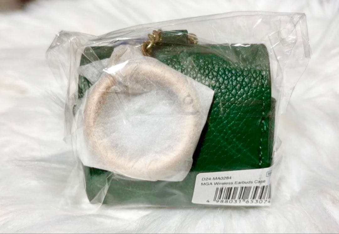 新品　ミセス　AirPods イヤホンケース