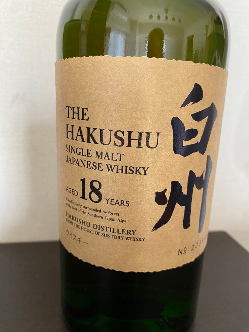 サントリー　白州18年　ウイスキー　新品　箱あり