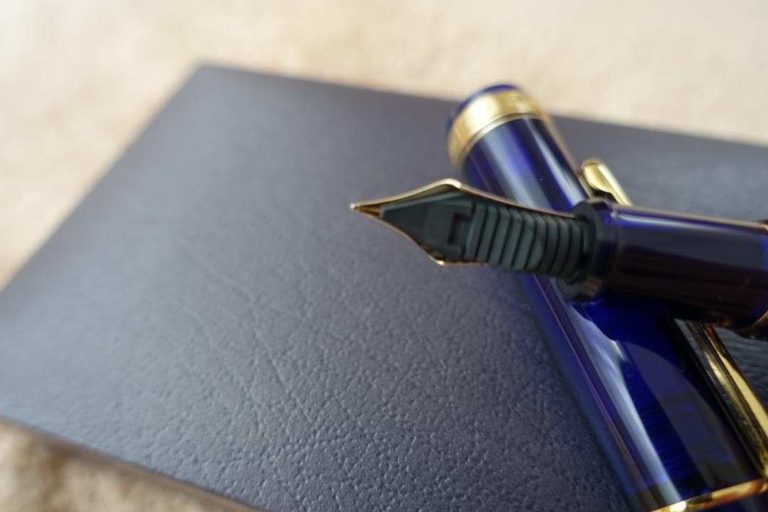 プラチナ　♯3776センチュリー　シャルトルブルー М中字