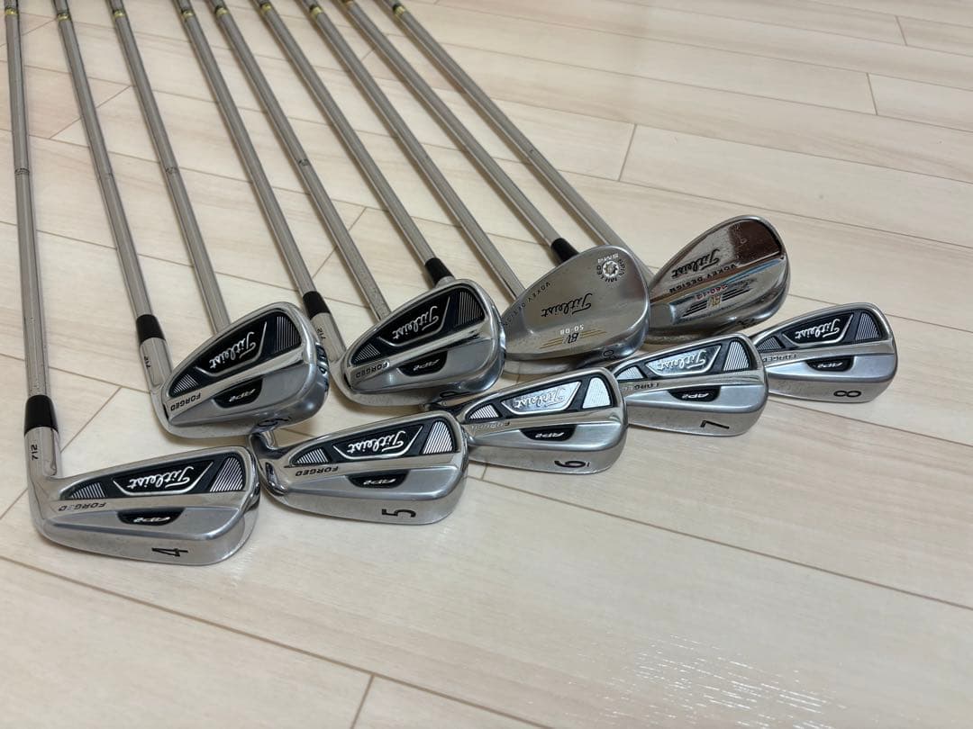 ☆人気のタイトリストで揃えた高級フルセット☆美品バッグ付き☆最後の一品です☆