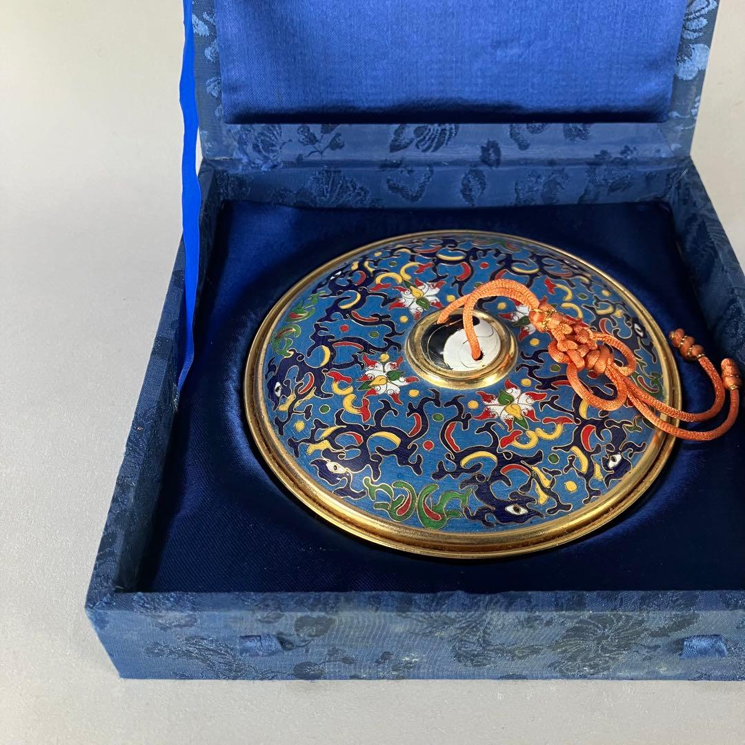 仿清招絲琺瑯鏡 故宮博物院複製品