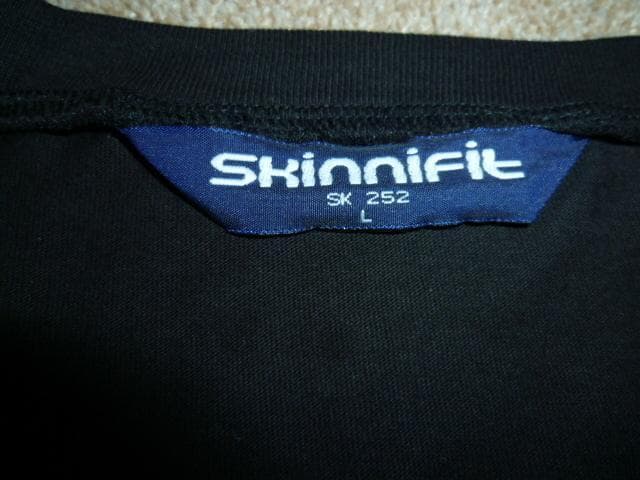 マドンナ 　Celebration　スキニーフィット Tシャツ