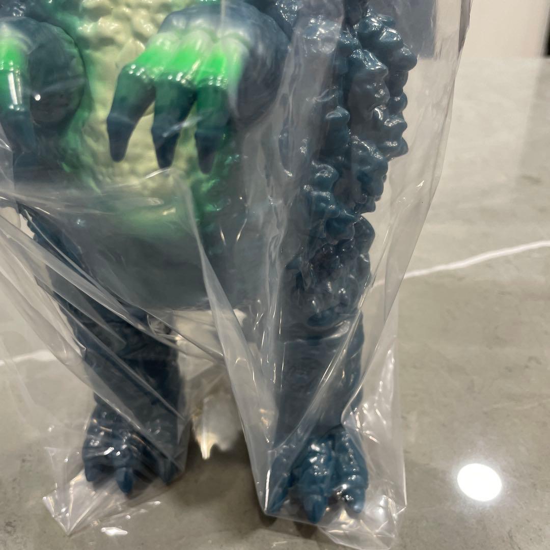 新品未開封品　 安楽安作 ガラモン (ガラモンの逆襲) (2期) ソフビ