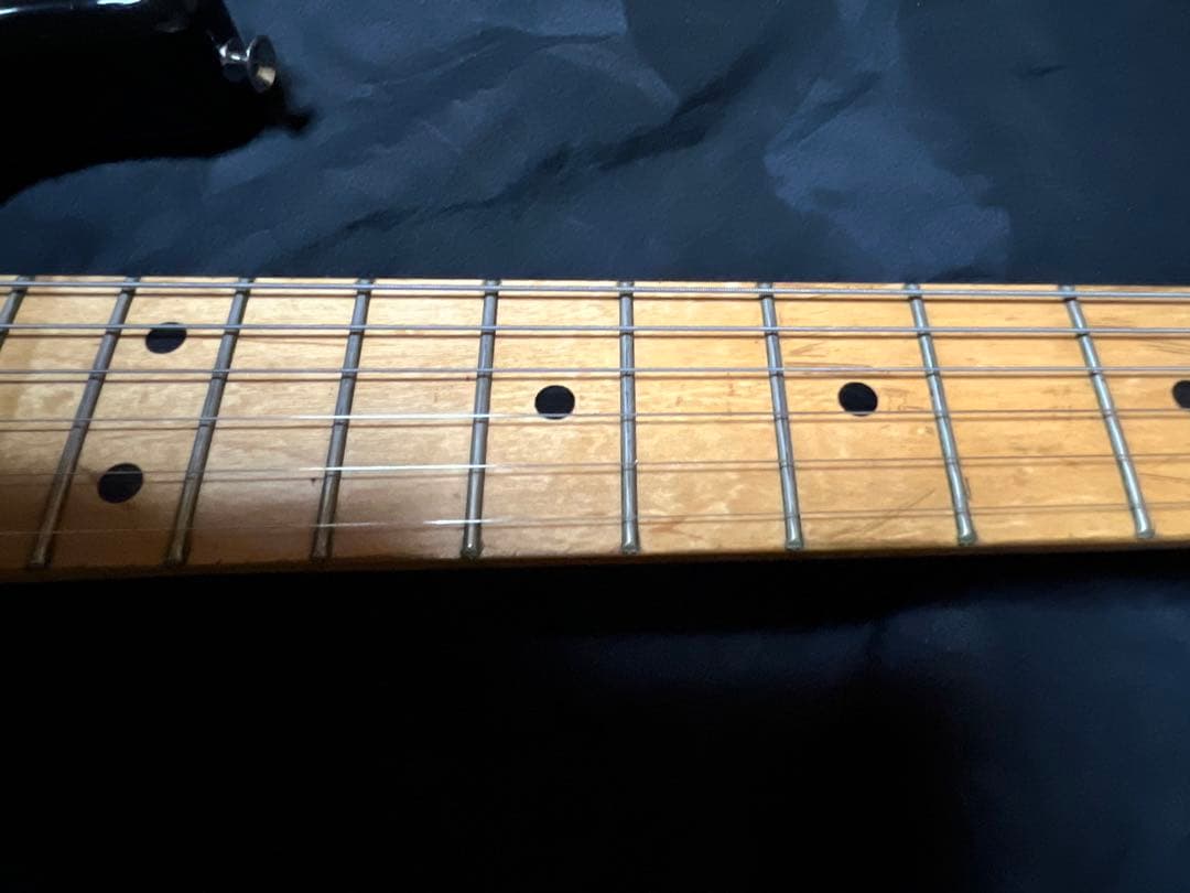 【Vision】ストラトタイプ・エレキギター