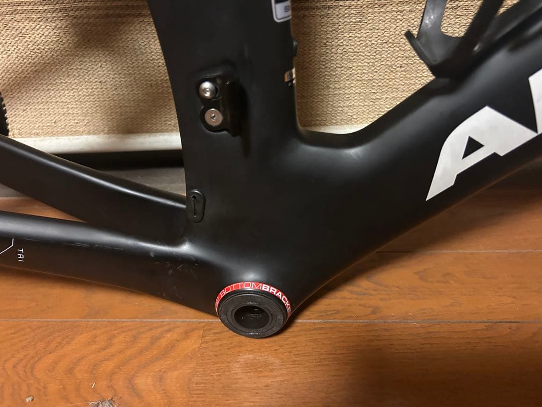 ARGON 18 TTカーボンフレームE-117TRI リムブレーキ