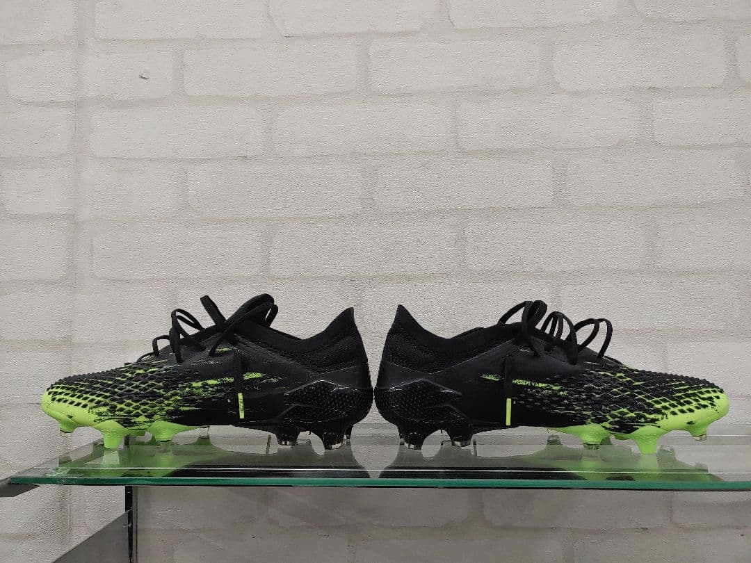 adidas プレデター　ミューテーター20.1　L　FG　27.0㎝　グリーン