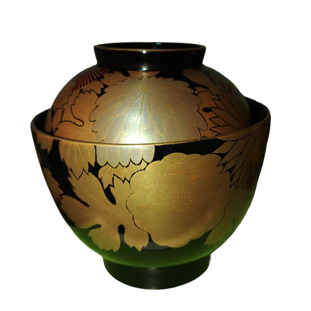 輪島塗　金薪絵菊花文蓋付椀　木胎漆器