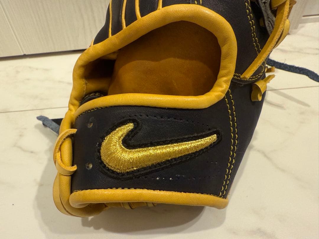 ナイキ　外野用　グローブ