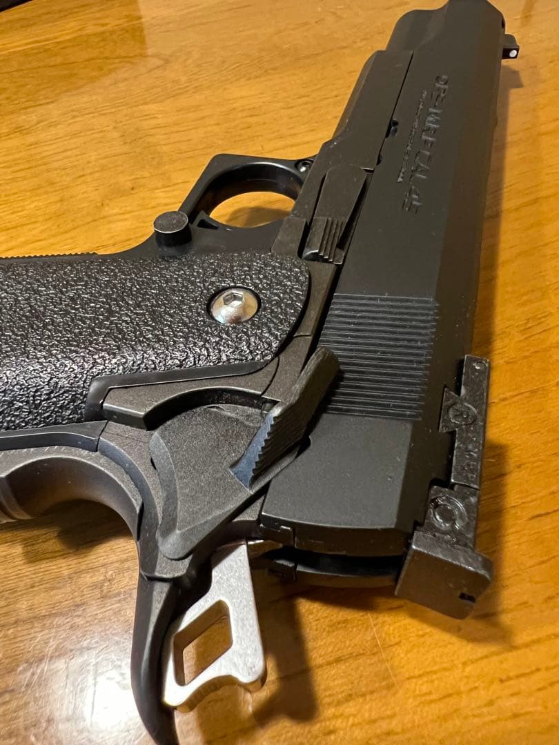 東京マルイ　ハイキャパ 5.1 カスタム