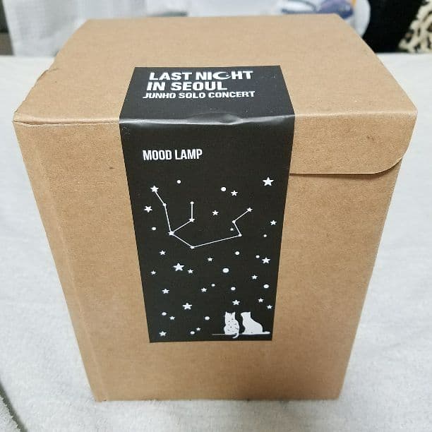 2PM ジュノ直筆サイン
LAST NIGHT IN SEOUL
ムードランプ
