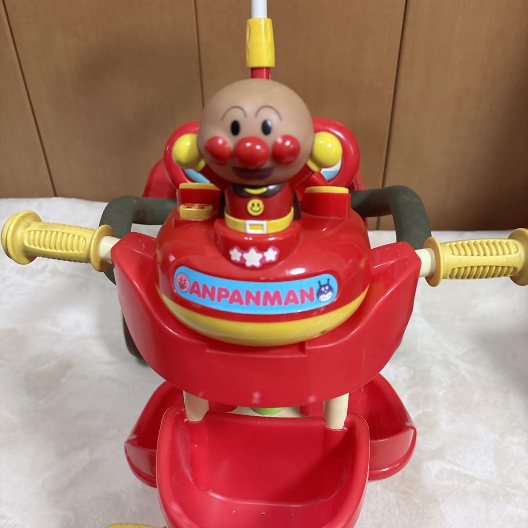 アンパンマン 三輪車 それいけ！アンパンマン デラックスII レッド 赤