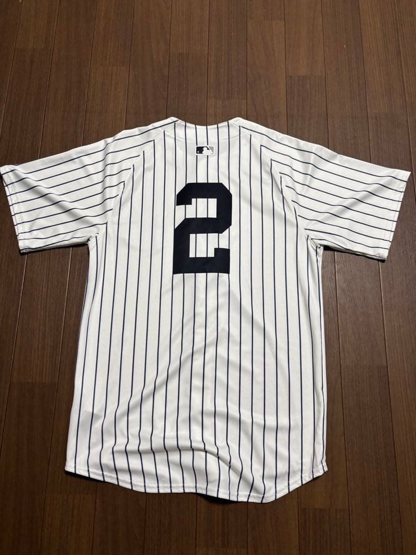 ヤンキース ジーター　リミテッドユニフォーム2025