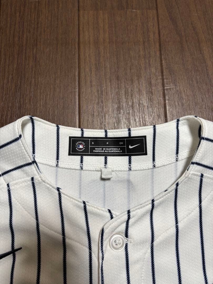 ヤンキース ジーター　リミテッドユニフォーム2025