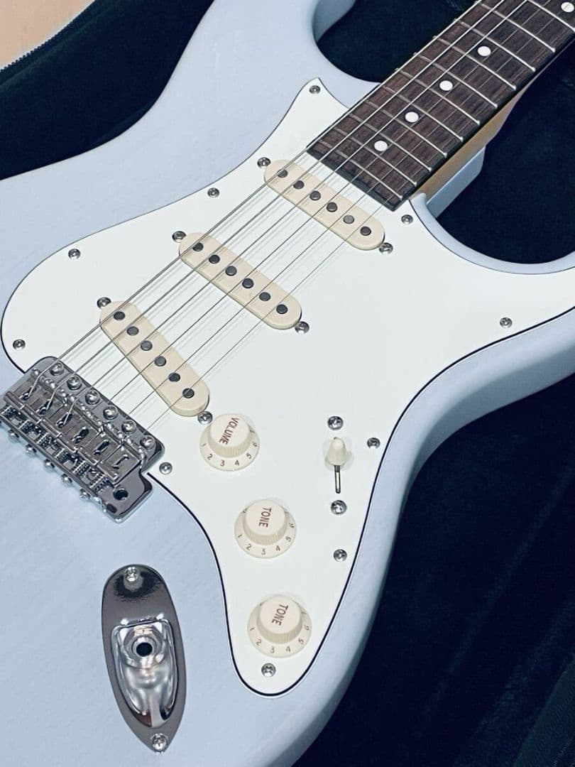 momose MC2-STD/R Sonic Blue Blonde ストラト