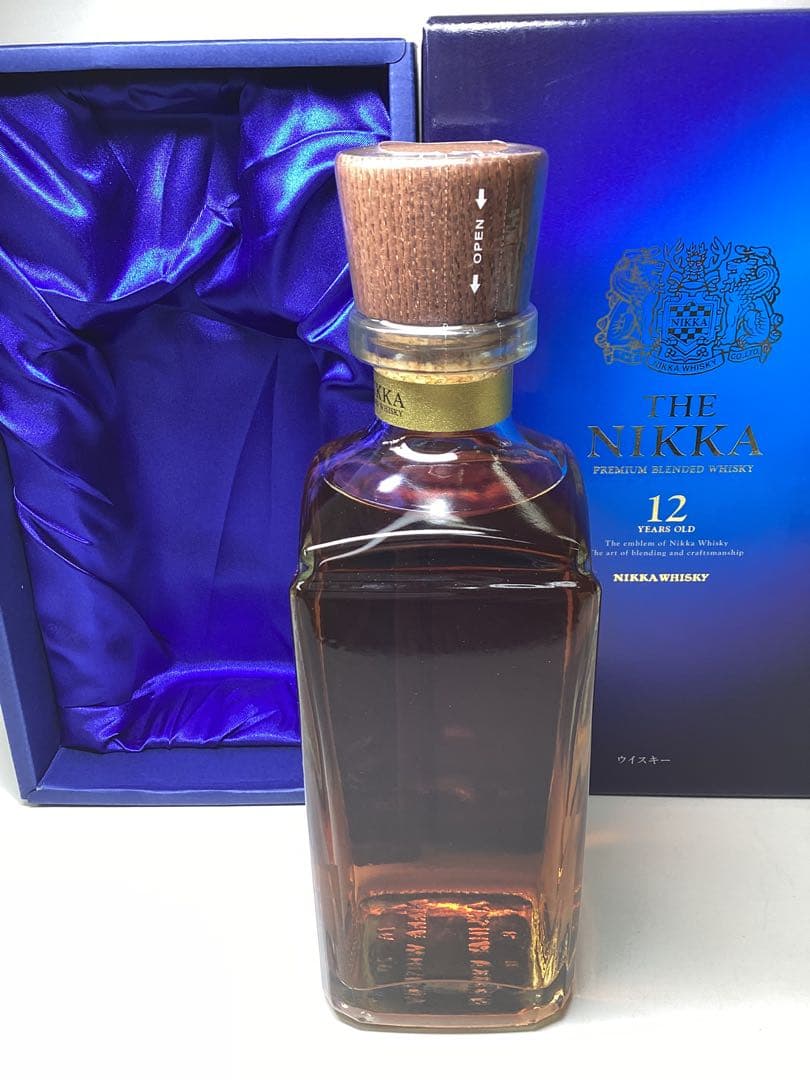 ハ*ー様 NIKKA 12年 プレミアムブレンドウイスキー　700ml 43%