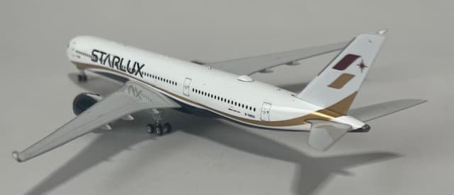航空機・ヘリコプター Stalux A350-900 B-58501