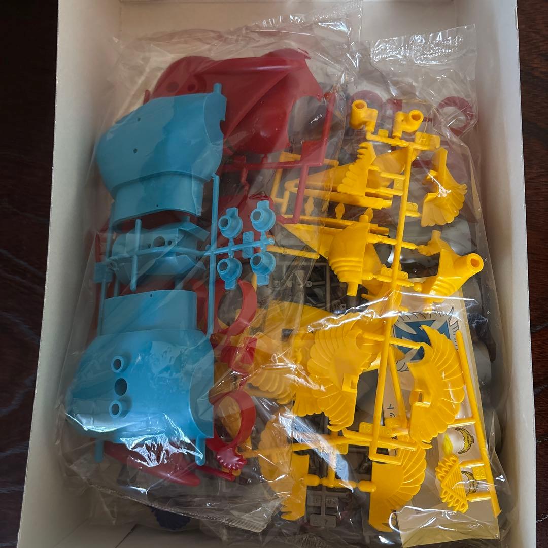 【未使用】 アオシマ 合体ロボット アトランジャー プラモデル