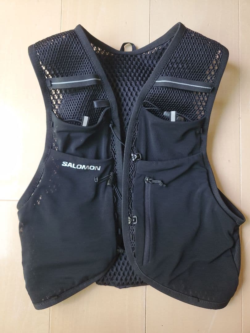 【美品】SALOMON ACTIVE SKIN 8 ブラック Mサイズ