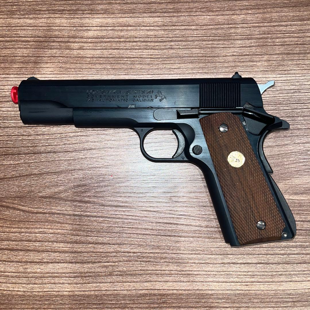 東京マルイ　コルトガバメント　 マークIV シリーズ70 ガスガン　マガジン2本