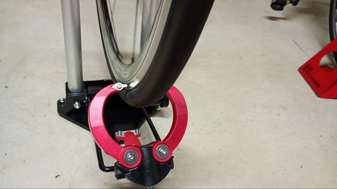 wh-rs81-c35 P ZERO RACE 4S 26ｃシマノ11s