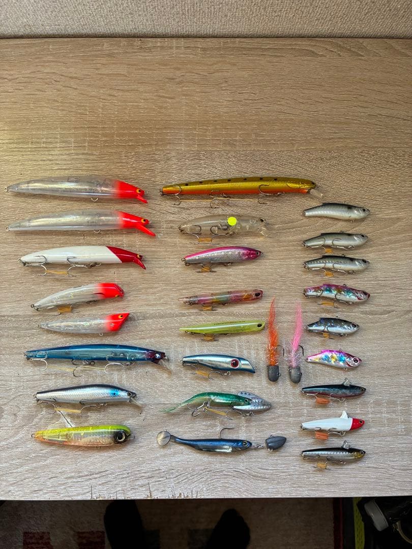 シーバスルアー引退セット　27個