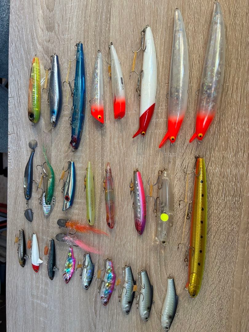 シーバスルアー引退セット　27個