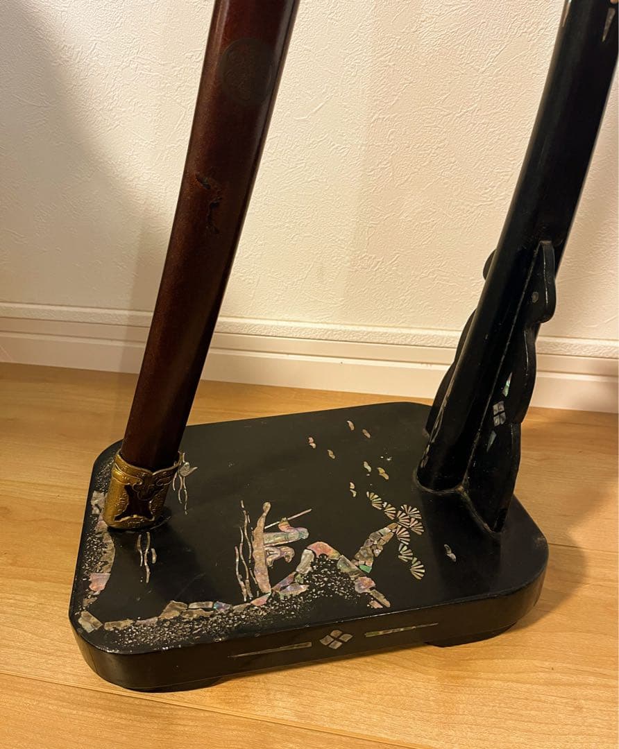 【希少】刀掛け 太刀掛け　螺鈿　一本掛け　模造刀　武具