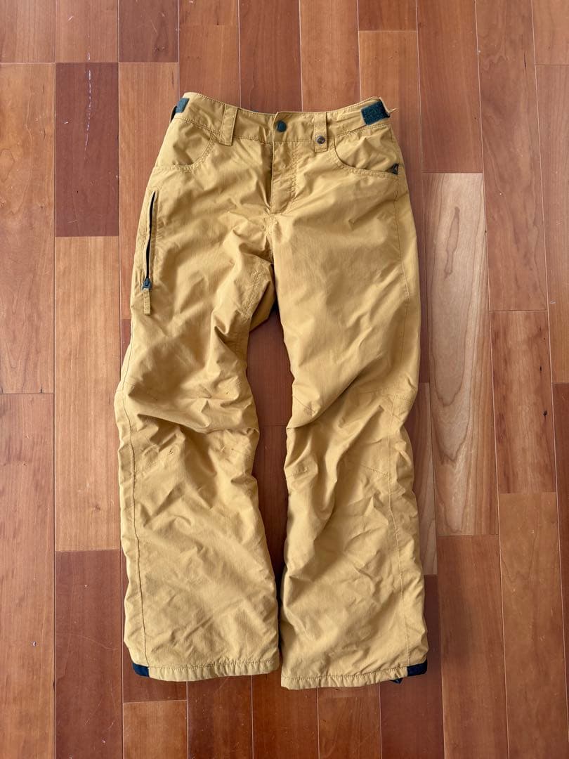 Burton 子ども用スノーボードウェア 迷彩