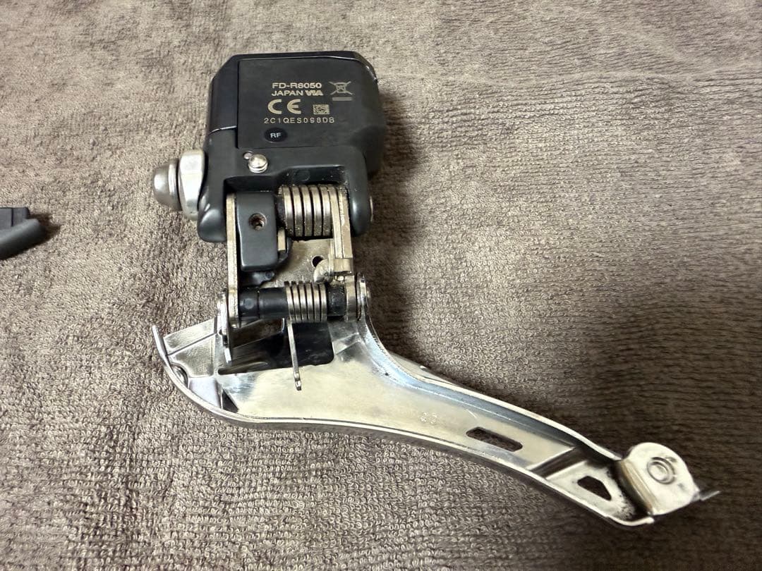 SHIMANO ultegra fd-r8050 di2 フロントディレイラー