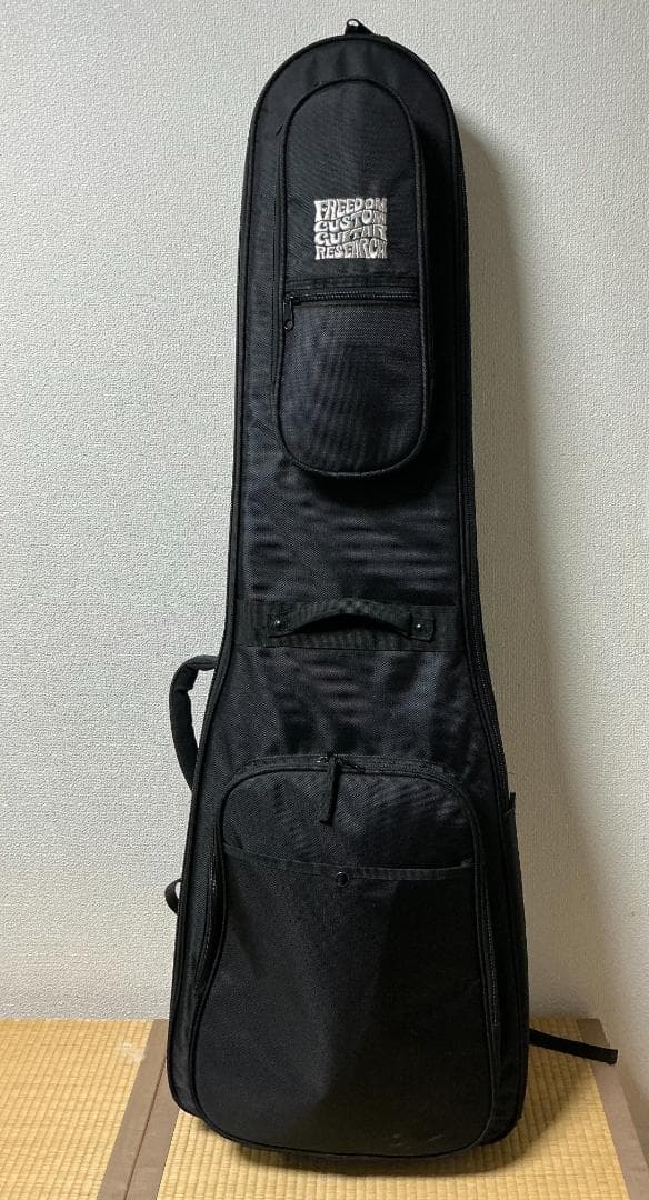 ベース FREEDOM CUSTOM GUITAR RESEARCH Rhino 4st