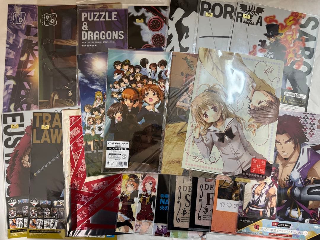 アニメ、ゲーム系　クリアファイル　３００枚以上まとめ売り　ラブライブ　ゴジラ