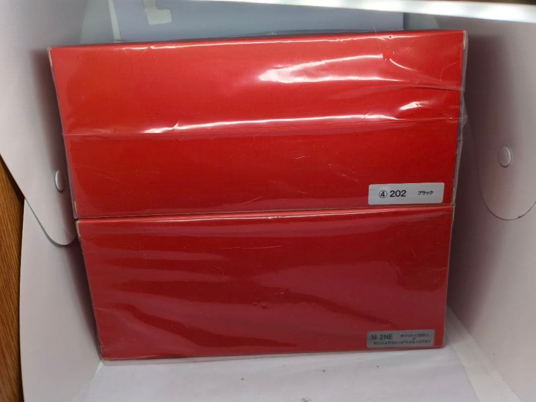 トヨタ ヤリス ミニカー 2台セット　カラーサンプル　色見本　1/30