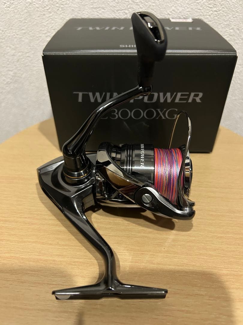SHIMANO TWIN POWER C3000XG スピニングリール