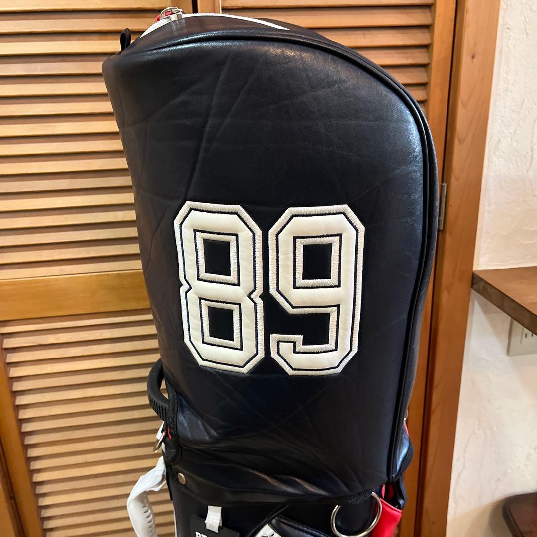 パーリーゲイツ　ゴルフキャディバッグ。