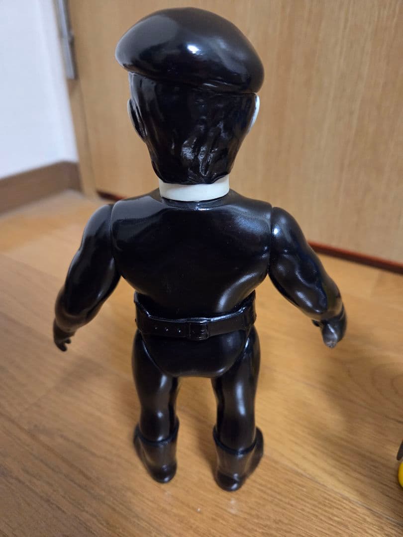 ショッカー戦闘員(黒ベレー帽)ワンフェス　　蜂女(新色)+ミニソフビ　まとめ売り