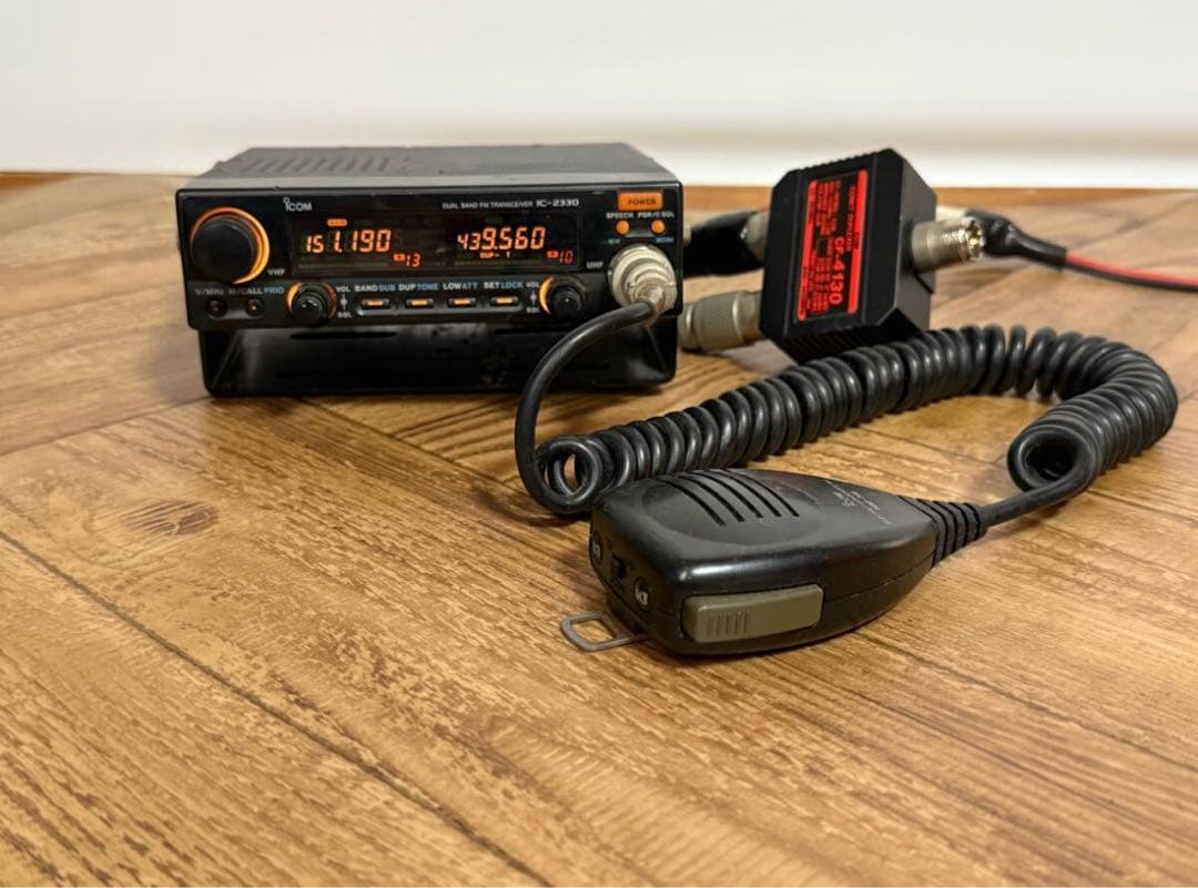 しん　ICOM IC-2330 デュアルバンド トランシーバー